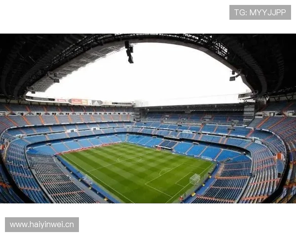 全球顶级足球场球员休息室的功能化空间设